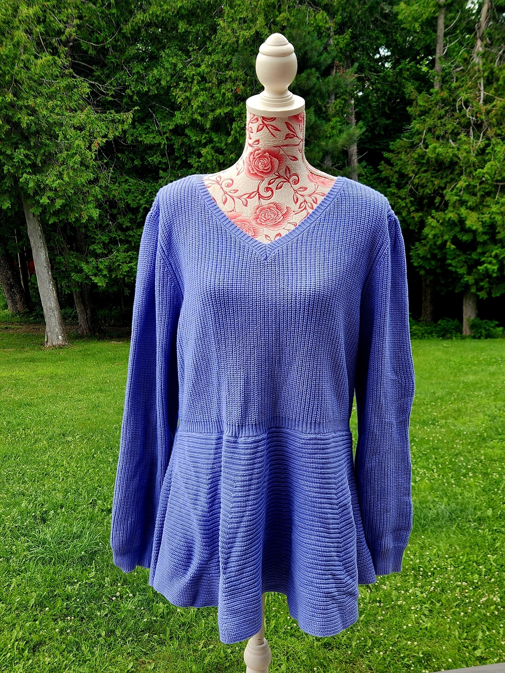 Women's V-Neck Peplum Sweater in Periwinkle Blue